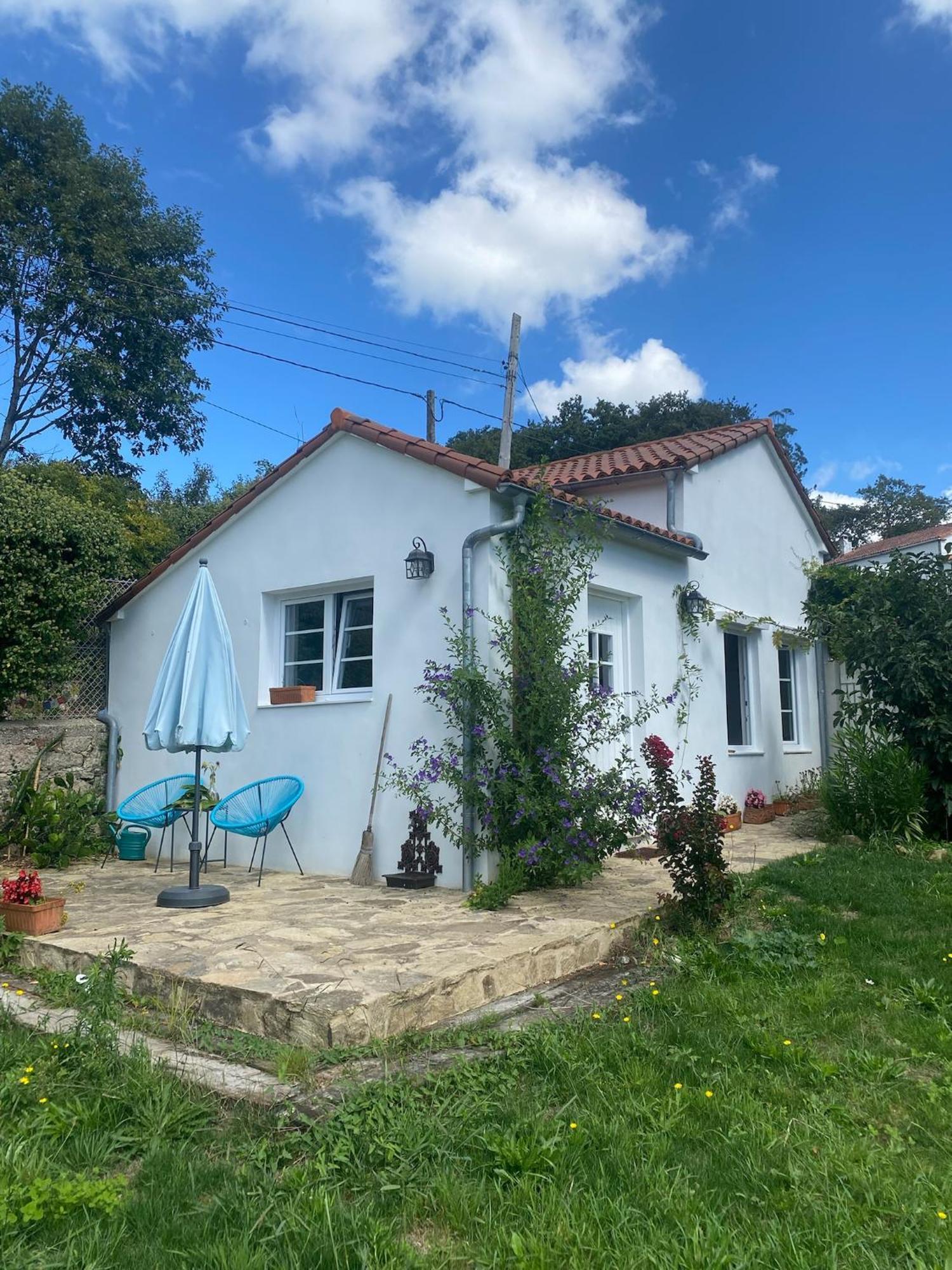 Casa Sanando Bed & Breakfast Covas  Exterior photo